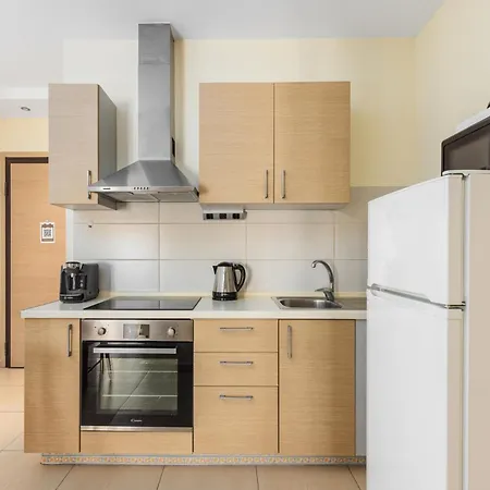 Elegant Center * Soluň